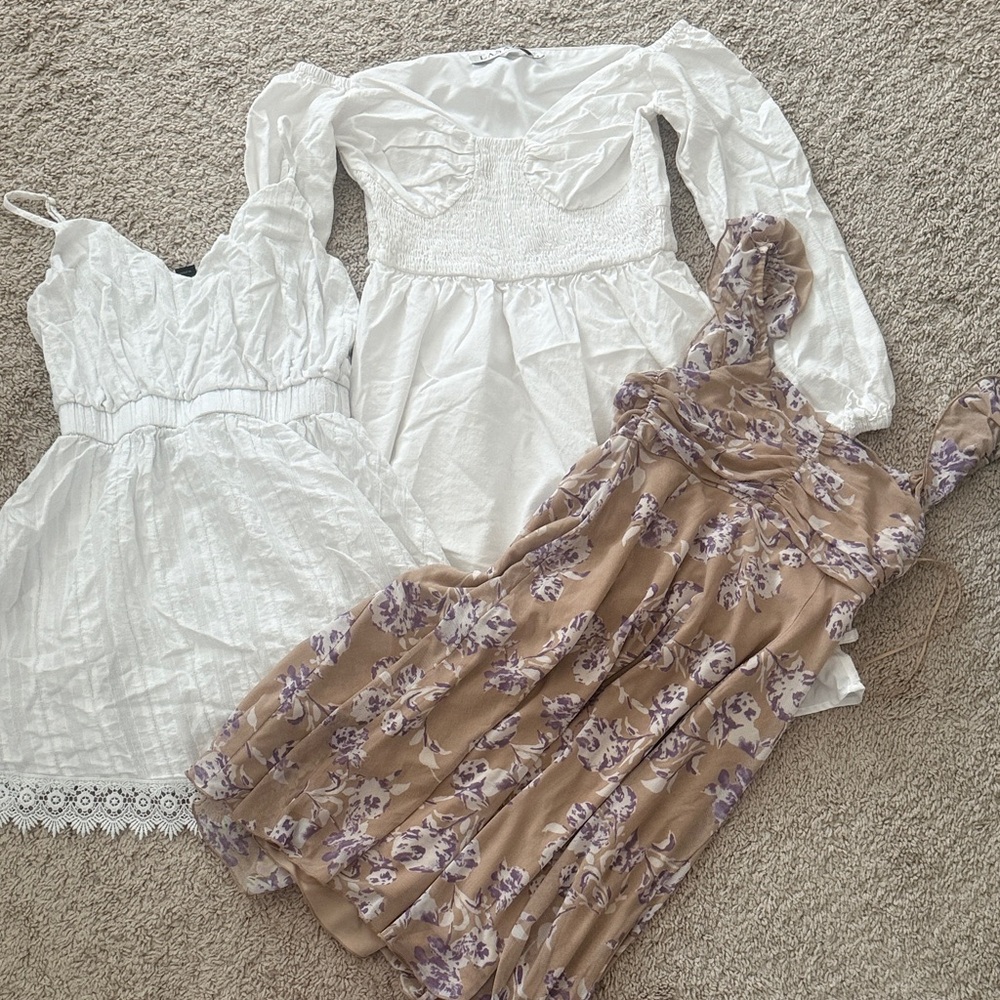 White and Floral Dresses Set